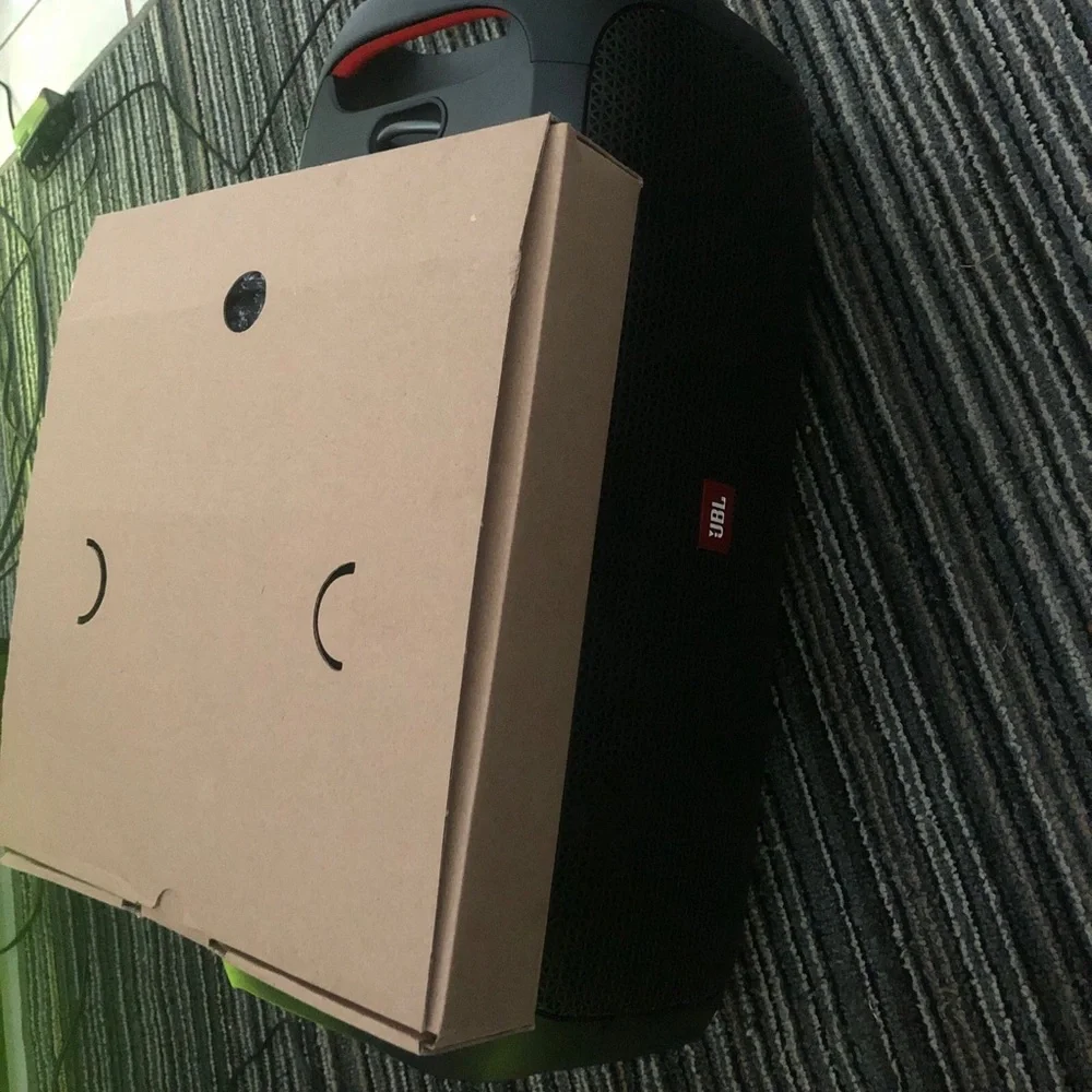 Open box - Picture 3 of 11